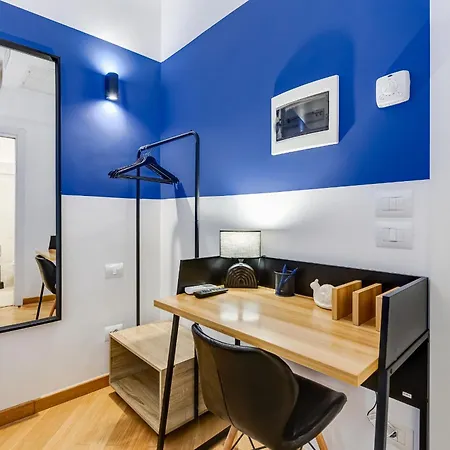 Apartment Vivilo Collection - Marche 54 4bdr - Close To Via Veneto Rome