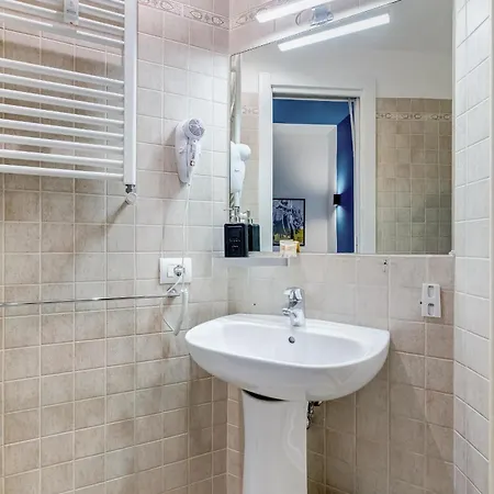 Vivilo Collection - Marche 54 4bdr - Close To Via Veneto * Rome